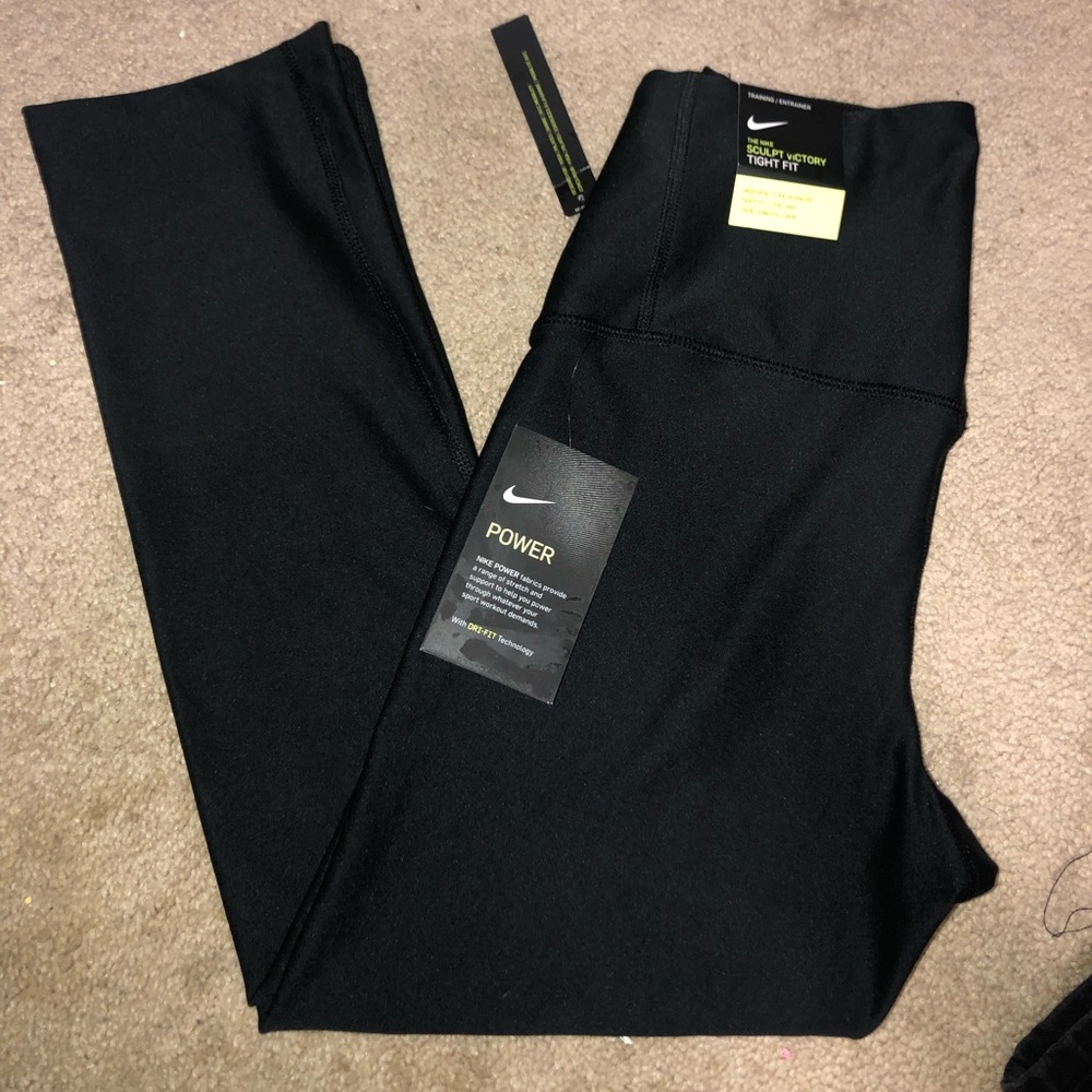 High rise cropped small Nike leggings